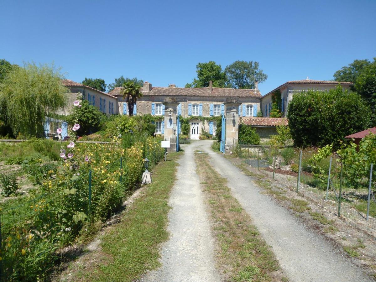 Bed and Breakfast Le Logis de Faugerit Frontenay-Rohan-Rohan Exterior foto
